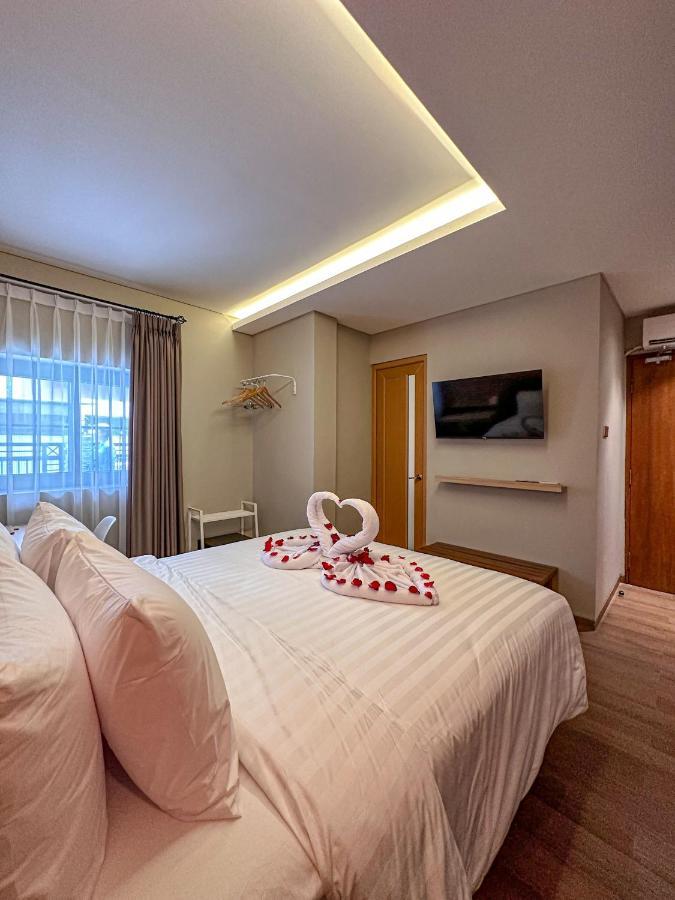 Lugano Arte Homestay Jakarta Exterior photo