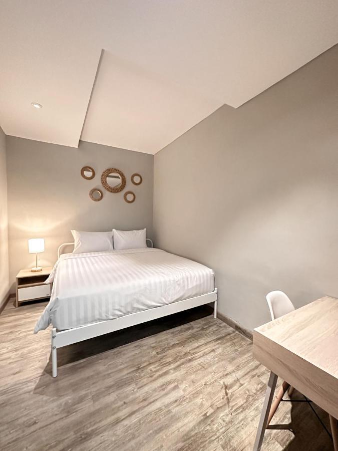 Lugano Arte Homestay Jakarta Exterior photo