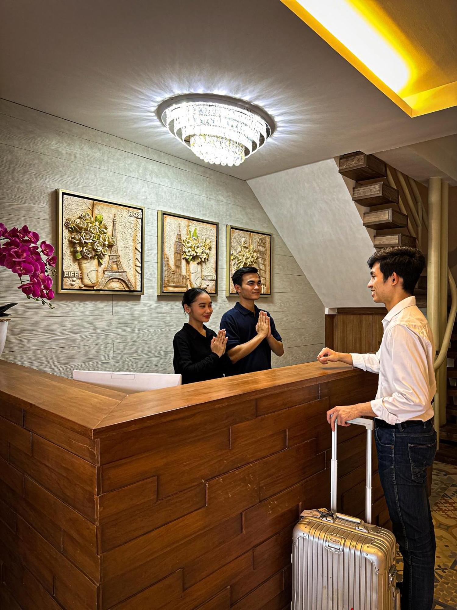 Lugano Arte Homestay Jakarta Exterior photo